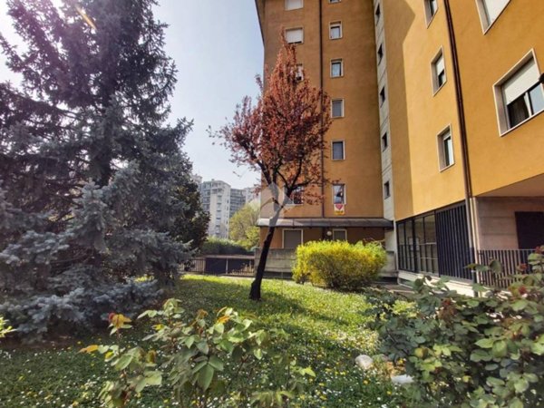 appartamento in vendita a Bergamo in zona Canovine