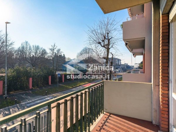 appartamento in vendita a Bergamo in zona Campagnola