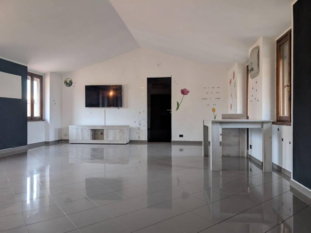 appartamento in vendita a Bergamo in zona Colognola