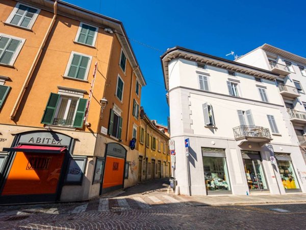 appartamento in vendita a Bergamo in zona Borgo Palazzo