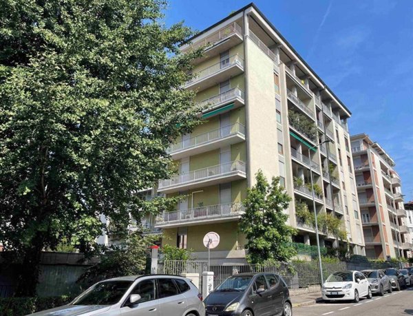 appartamento in vendita a Bergamo in zona Loreto