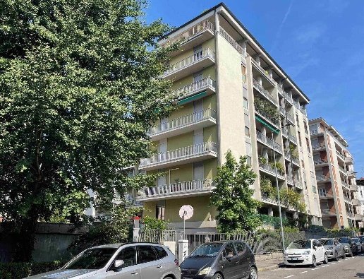 appartamento in vendita a Bergamo in zona Loreto