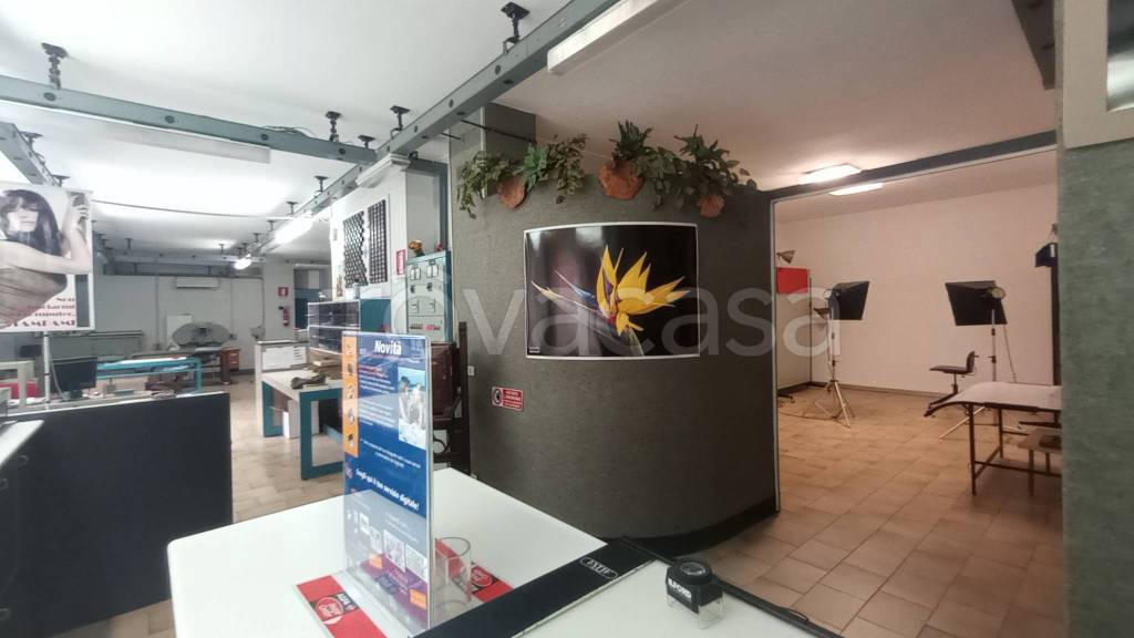 ufficio in vendita a Bergamo in zona Bergamo Centro