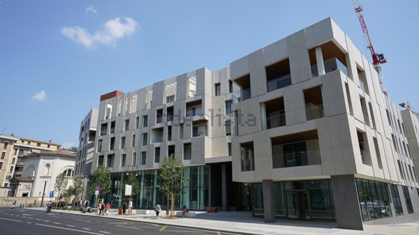 appartamento in vendita a Bergamo in zona Bergamo Centro