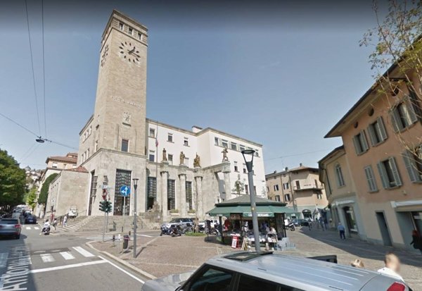 appartamento in vendita a Bergamo in zona Città Alta