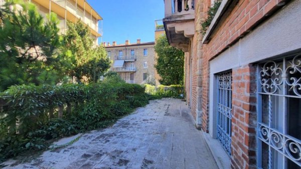 appartamento in vendita a Bergamo in zona Bergamo Centro
