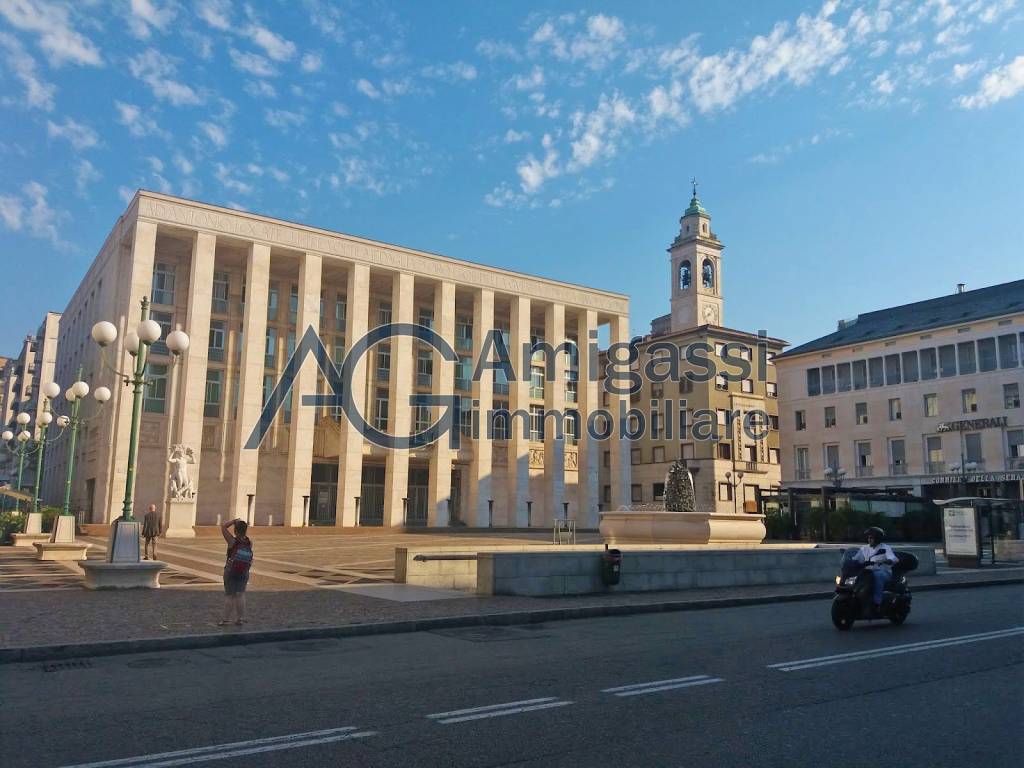 casa indipendente in vendita a Bergamo in zona Bergamo Centro