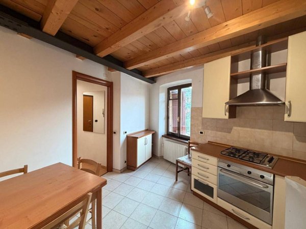 appartamento in vendita a Bergamo in zona Borgo Santa Caterina
