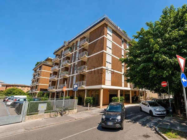 appartamento in vendita a Bergamo in zona Borgo Santa Caterina