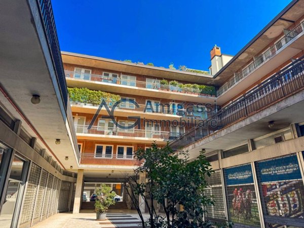 appartamento in vendita a Bergamo in zona Borgo Palazzo
