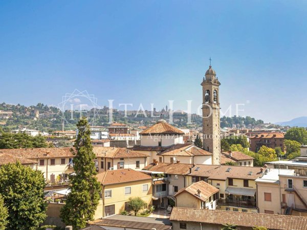 appartamento in vendita a Bergamo in zona Loreto