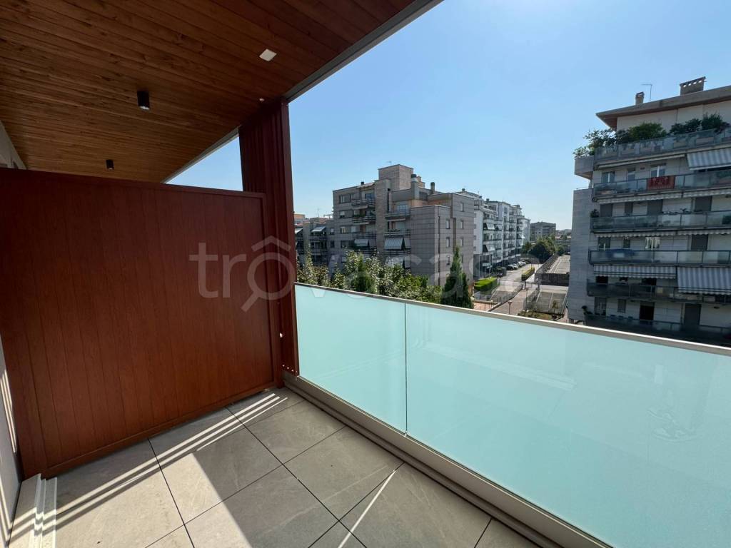 appartamento in vendita a Bergamo in zona Borgo Palazzo