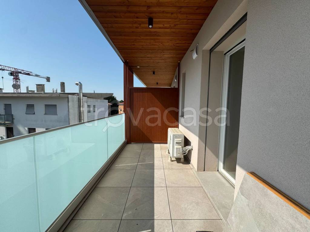 appartamento in vendita a Bergamo in zona Borgo Palazzo