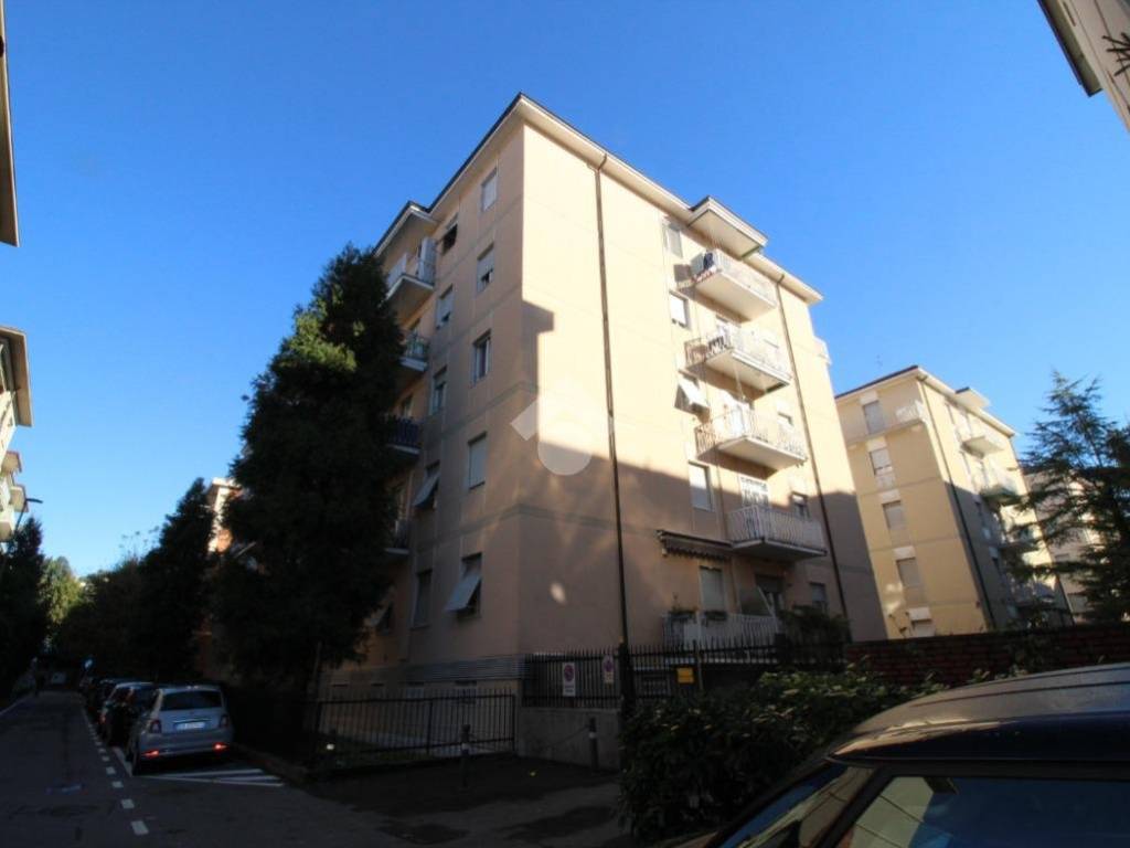 appartamento in vendita a Bergamo in zona Loreto