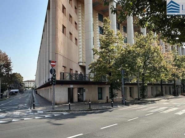 casa indipendente in vendita a Bergamo