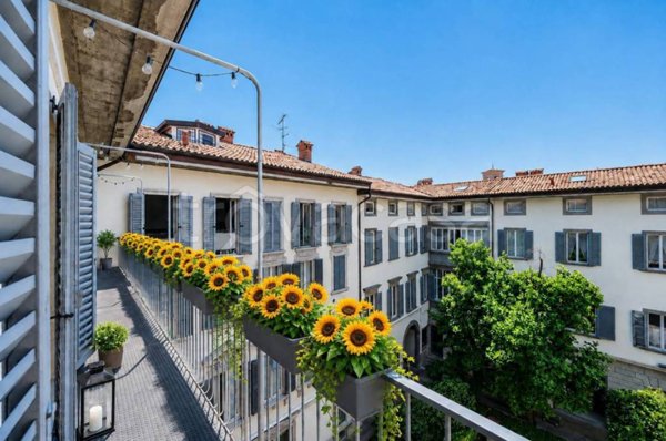 appartamento in vendita a Bergamo in zona Bergamo Centro
