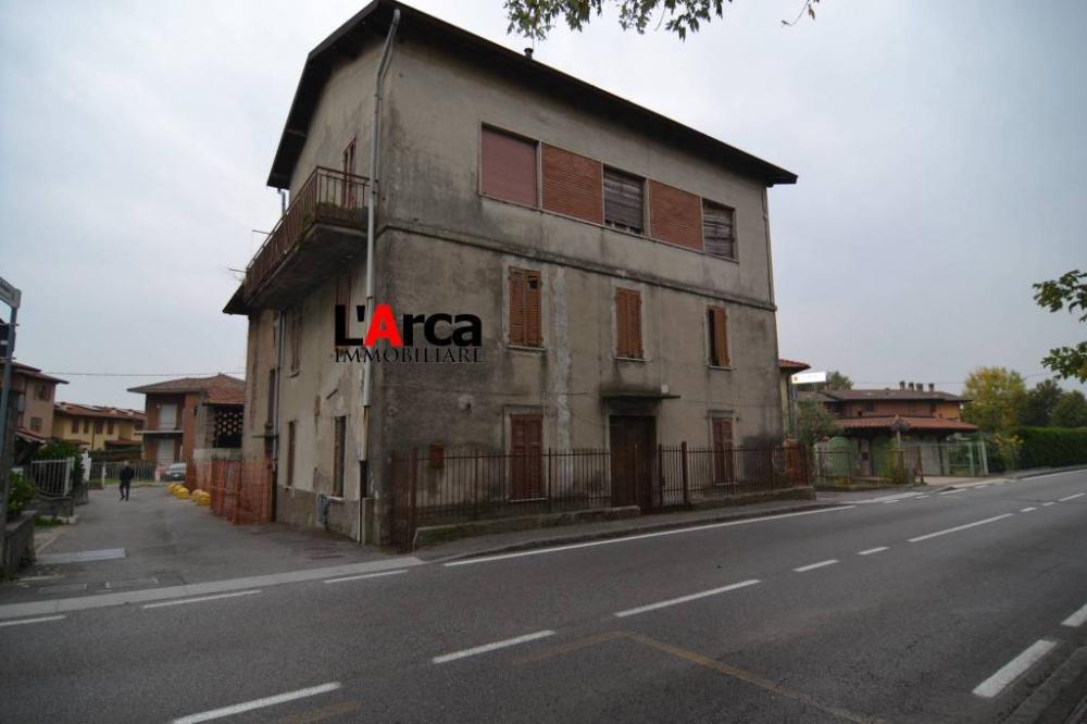 appartamento in vendita a Bergamo in zona Redona