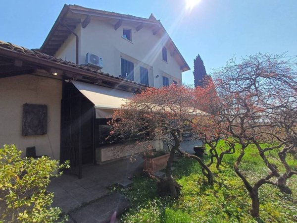 casa indipendente in vendita a Bergamo in zona Ospedale