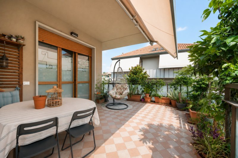 appartamento in vendita a Bergamo in zona Monterosso