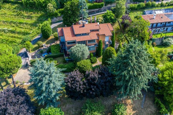 casa indipendente in vendita a Bergamo in zona Monterosso