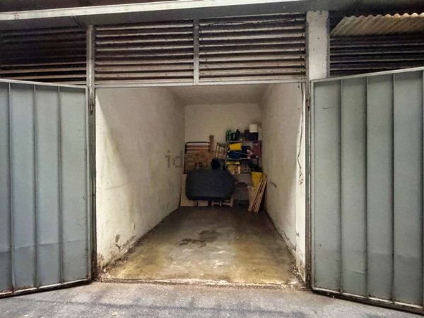 box auto in vendita a Bergamo in zona Borgo Palazzo