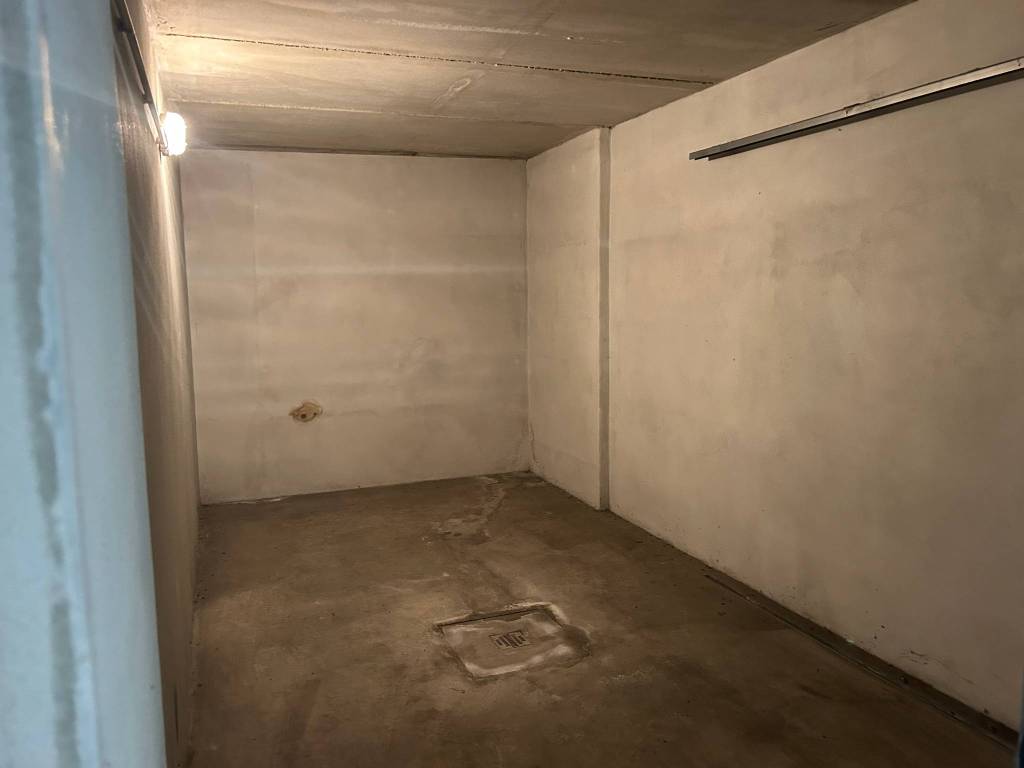 box auto in vendita a Bergamo in zona Borgo Palazzo
