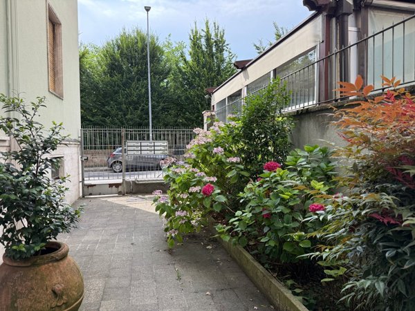 appartamento in vendita a Bergamo in zona Conca d'Oro