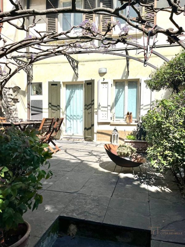 casa indipendente in vendita a Bergamo in zona Città Alta