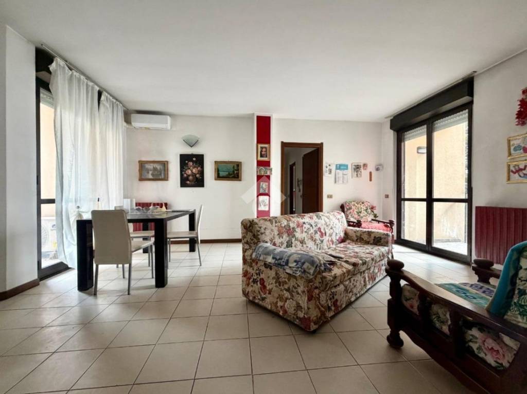 appartamento in vendita a Bergamo in zona Borgo Palazzo
