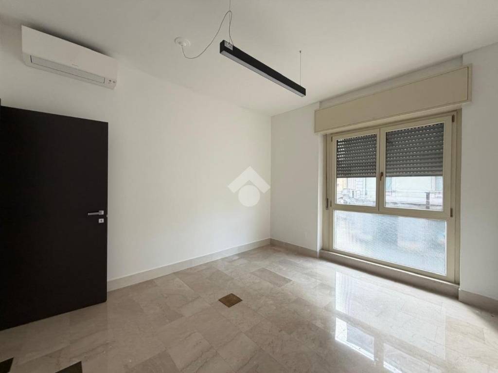 ufficio in vendita a Bergamo in zona Bergamo Centro