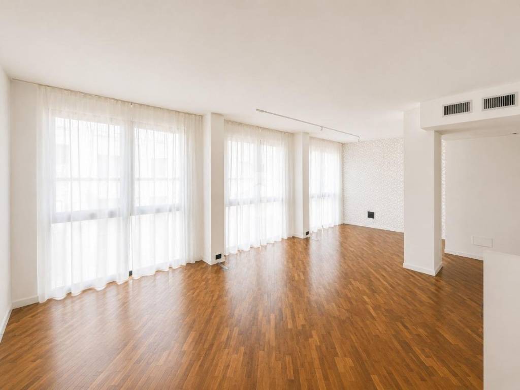 ufficio in vendita a Bergamo in zona Bergamo Centro