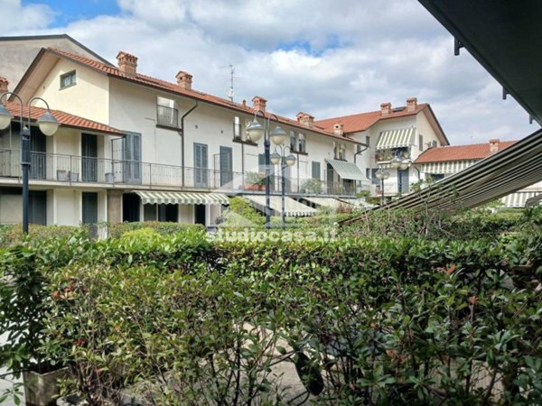 appartamento in vendita a Bergamo in zona Canovine