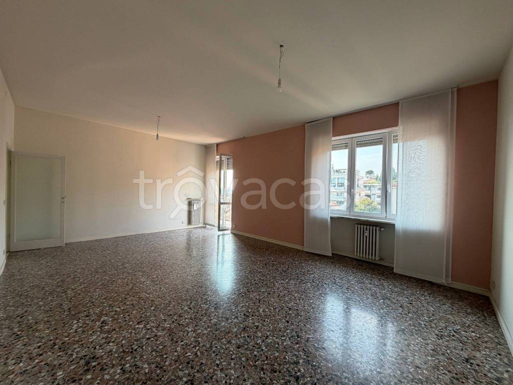 appartamento in vendita a Bergamo in zona Bergamo Centro