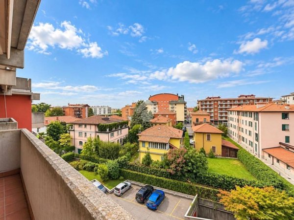 appartamento in vendita a Bergamo in zona Malpensata