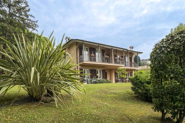 casa indipendente in vendita a Bergamo in zona Conca d'Oro