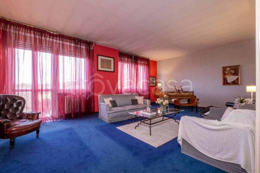 appartamento in vendita a Bergamo in zona Bergamo Centro