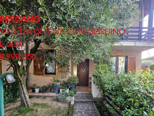 casa indipendente in vendita a Bergamo in zona Canovine