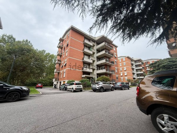 appartamento in vendita a Bergamo in zona Valtesse/Valverde