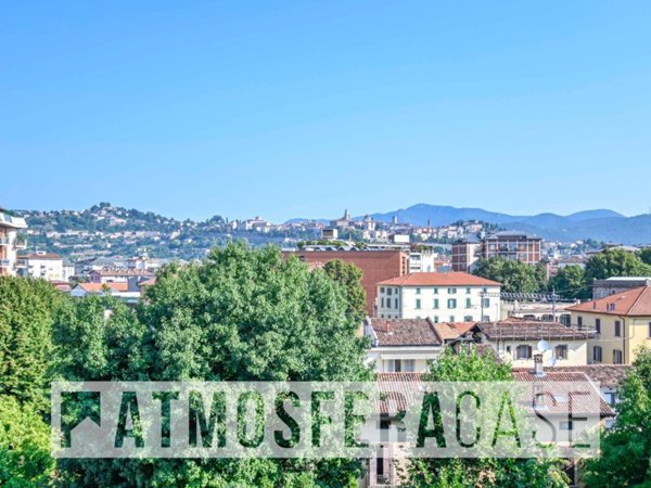 appartamento in vendita a Bergamo in zona Borgo Pignolo