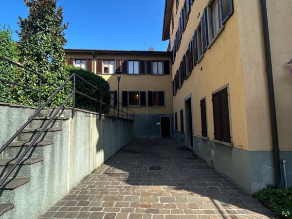 ufficio in vendita a Bergamo in zona Bergamo Centro