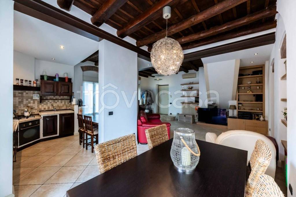 appartamento in vendita a Bergamo in zona Bergamo Centro
