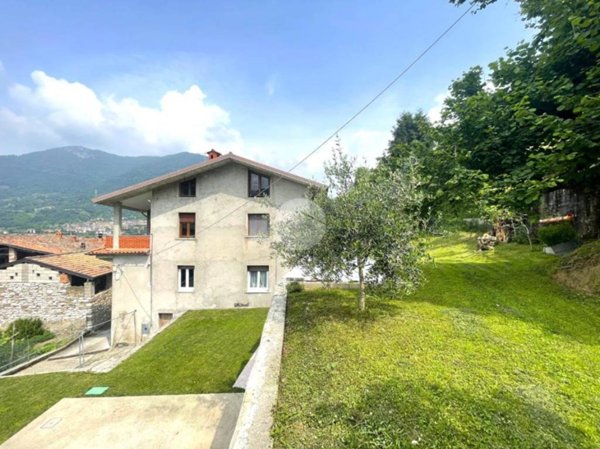 casa indipendente in vendita a Berzo San Fermo