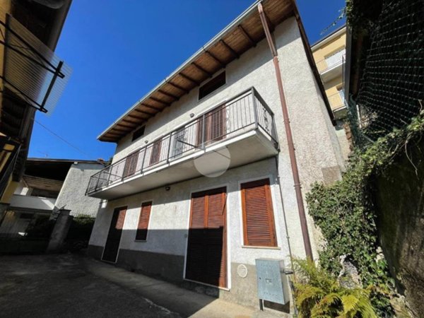 casa indipendente in vendita a Berzo San Fermo
