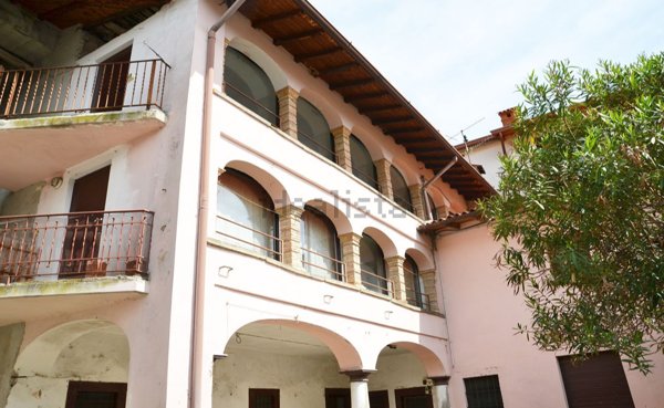 casa indipendente in vendita a Berzo San Fermo