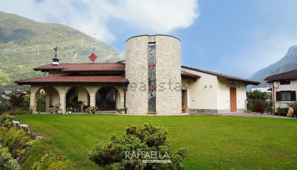 casa indipendente in vendita a Berzo San Fermo