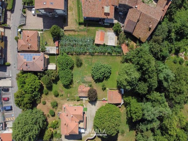 casa indipendente in vendita a Berzo San Fermo