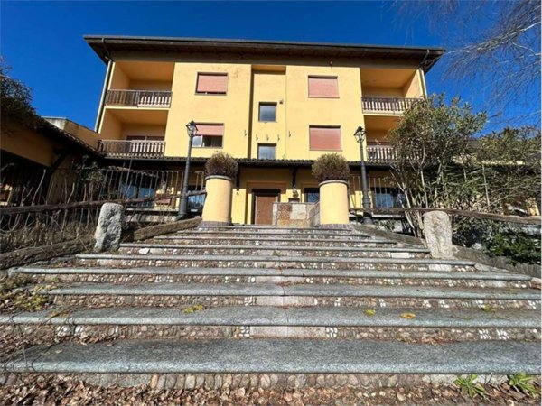 intera palazzina in vendita a Bianzano