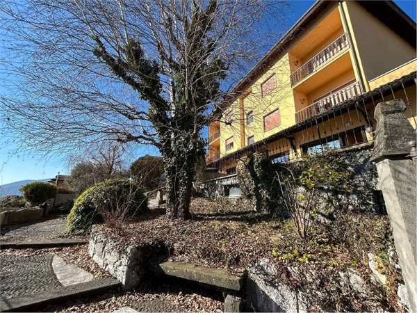 negozio in vendita a Bianzano