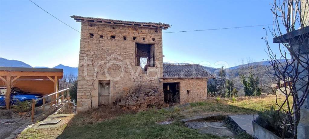 appartamento in vendita a Blello
