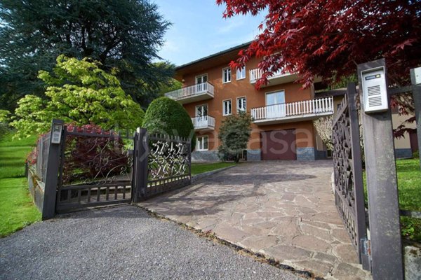 casa indipendente in vendita a Blello